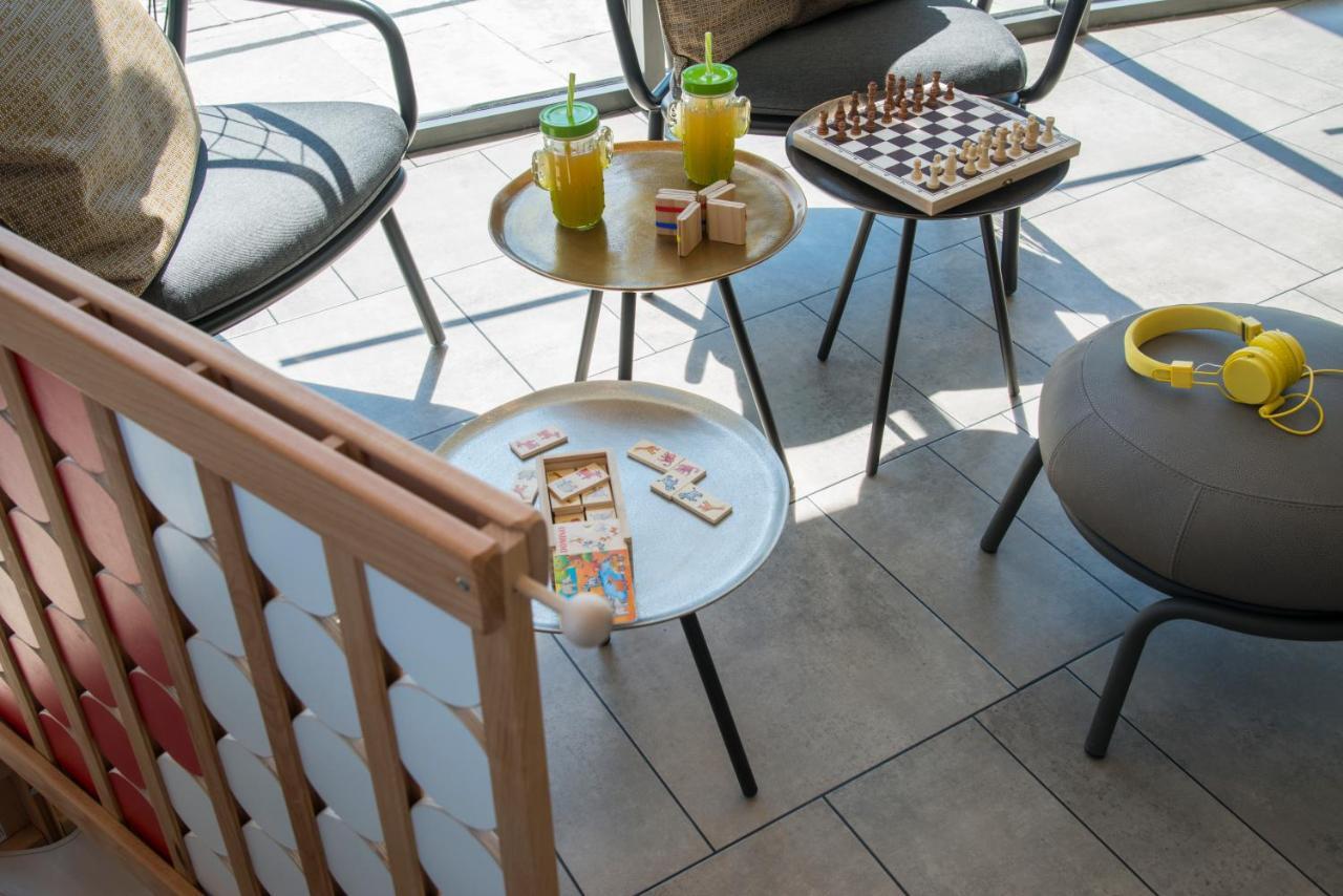 Ibis Styles Pertuis Portes Du Luberon Esterno foto